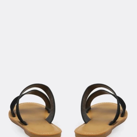 Size 6 Sandals - Picture 5 of 5